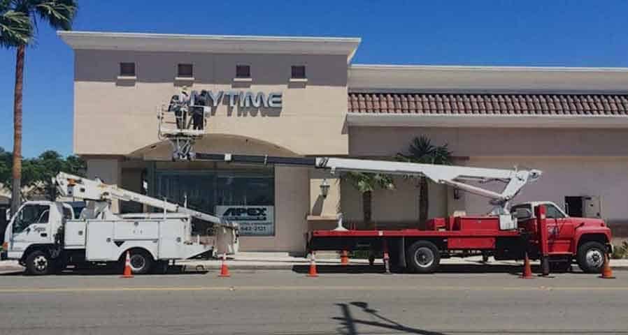 More Resources - Signage – On Demand vs Schedule Maintenance