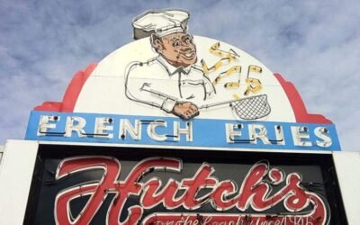 A Look at The Different Types of Lighted Signage for Businesses