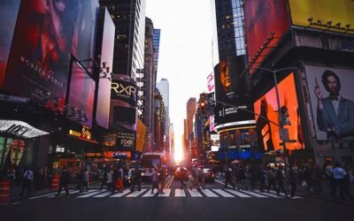 Exterior Digital Signage Trending for Retail Businesses