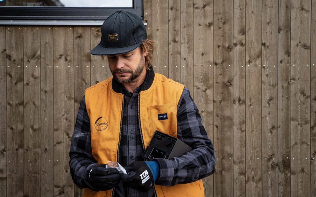 How to Choose the Right Electrician for a Commercial Property