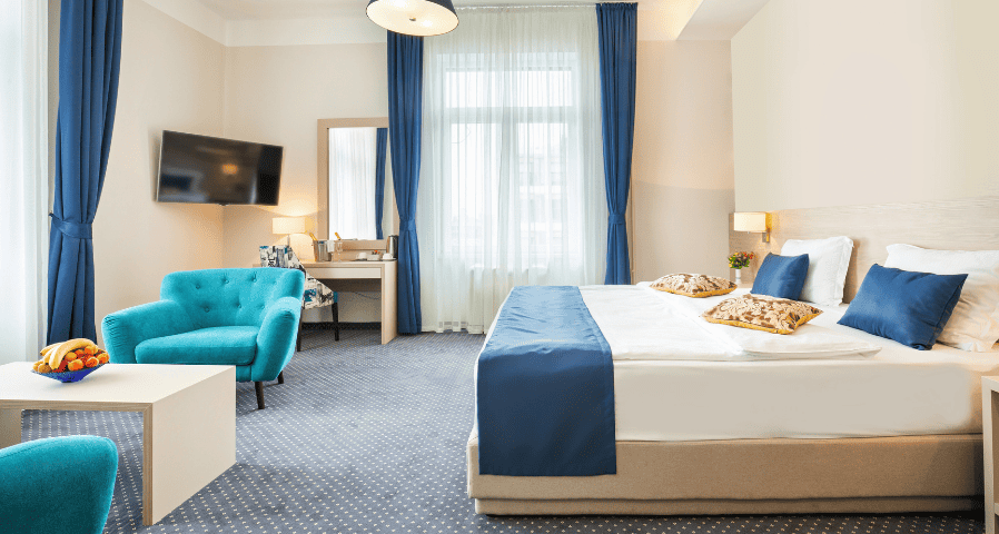 Digital signage for hotels